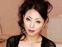 無修正動画 極太ペニスに憧れる美人妻 後編 無修正動画 極太ペニスに憧れる美人妻 後編